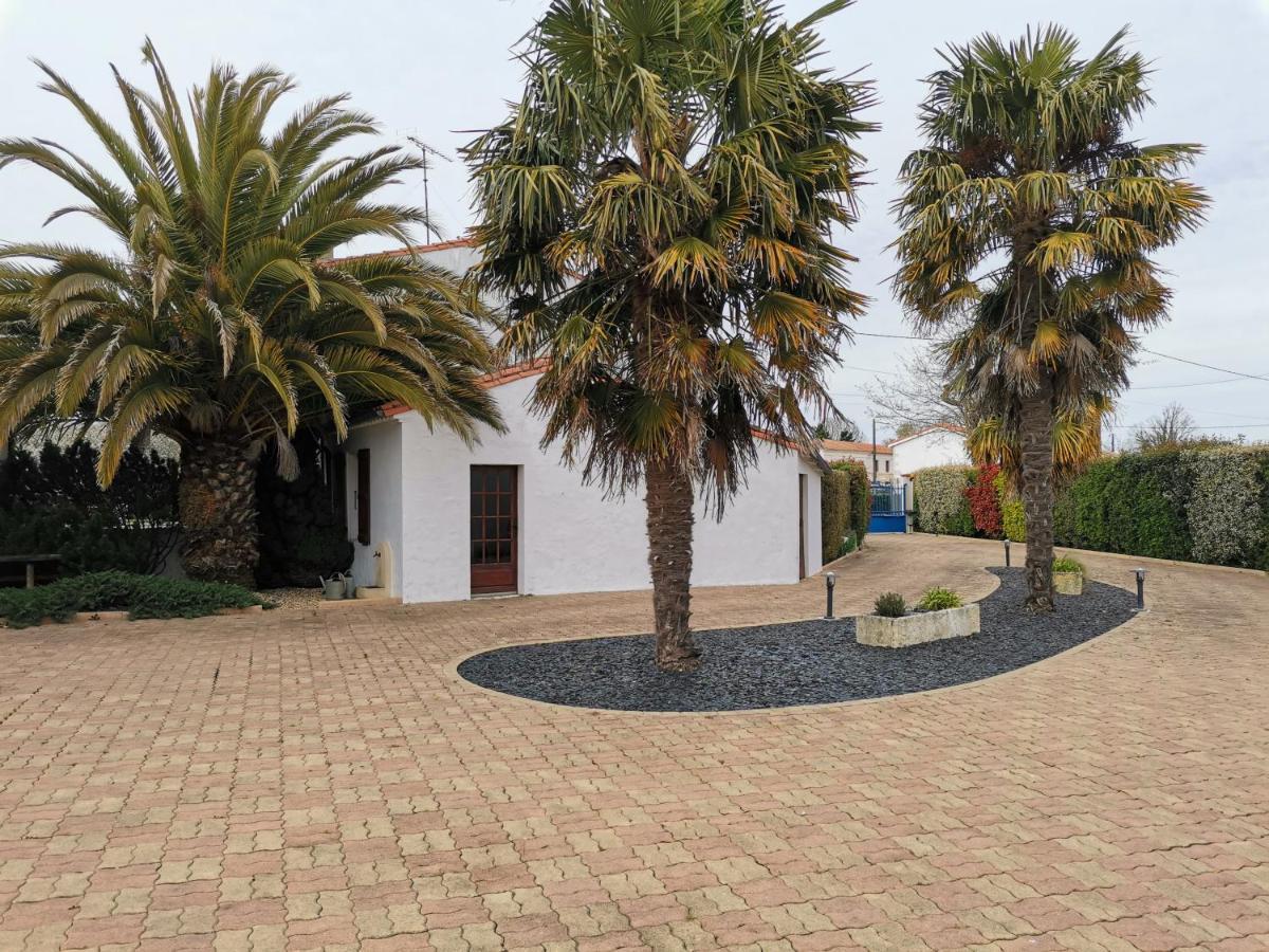 Maison De Campagne Proche Des Plages Saint-Romain-de-Benet Bagian luar foto